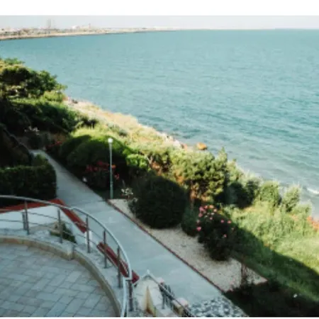 Le Soleil De Paris Πανσιόν Eforie Nord